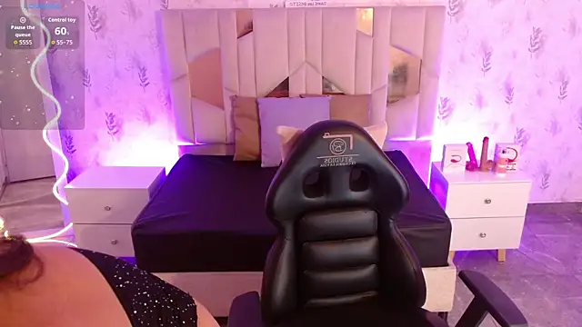 Snapshot of MARIANA_TAY1 chatting on 11-06-25, 03:07 MARIANA TAY1 online show from 11-06-25, 03:07