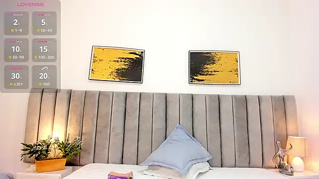 Snapshot of _naylaa_ chatting on 10-30-25, 04:25 naylaa online show from 10-30-25, 04:25