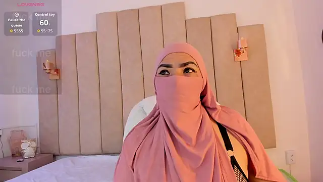 Snapshot of _naylaa_ chatting on 11-30-25, 04:05 naylaa online show from 11-30-25, 04:05