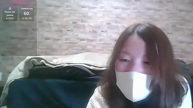 Snapshot of anananna1010 chatting on 10-11-25, 01:09 anananna1010 online show from 10-11-25, 01:09