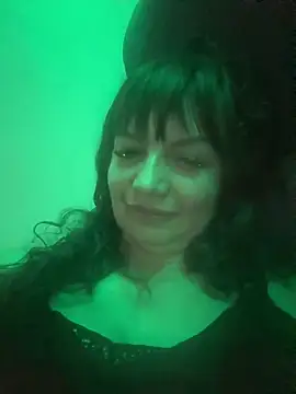 Snapshot of Butterfly8385 chatting on 06-20-26, 10:23 Butterfly8385 online show from 06-20-26, 10:23