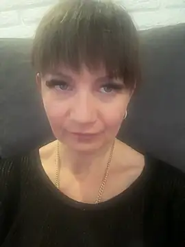 Snapshot of Butterfly8385 chatting on 07-15-26, 03:34 Butterfly8385 online show from 07-15-26, 03:34