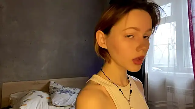 Snapshot of Kate_mikki chatting on 10-24-25, 04:42 Kate mikki online show from 10-24-25, 04:42