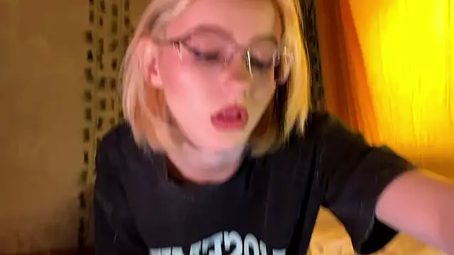 Kate mikki online show from 02-04-26, 04:51