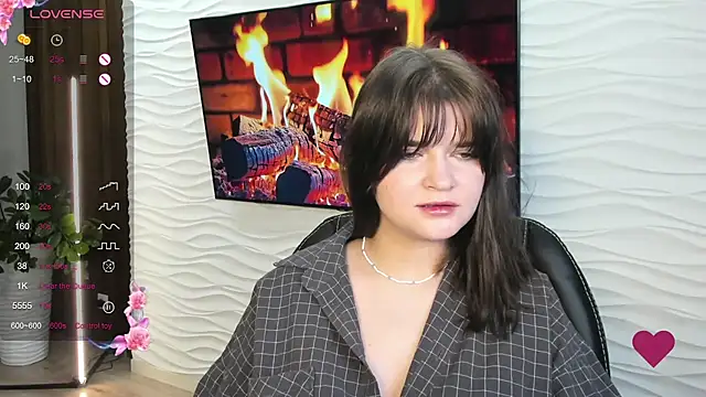 Snapshot of Mori_Girll chatting on 11-11-25, 05:07 Mori Girll online show from 11-11-25, 05:07