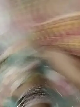 Snapshot of HOT-CPL-11 chatting on 11-11-25, 05:46 HOT-CPL-11 online show from 11-11-25, 05:46