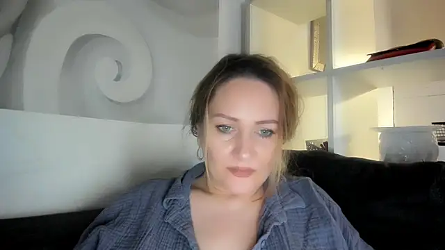 Snapshot of 88__callmemadam__88 chatting on 01-19-26, 02:21 88 callmemadam 88 online show from 01-19-26, 02:21