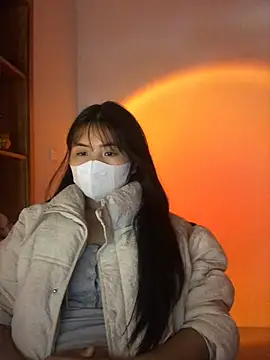 Snapshot of lan-xinh1 chatting on 01-15-26, 05:12 lan-xinh1 online show from 01-15-26, 05:12