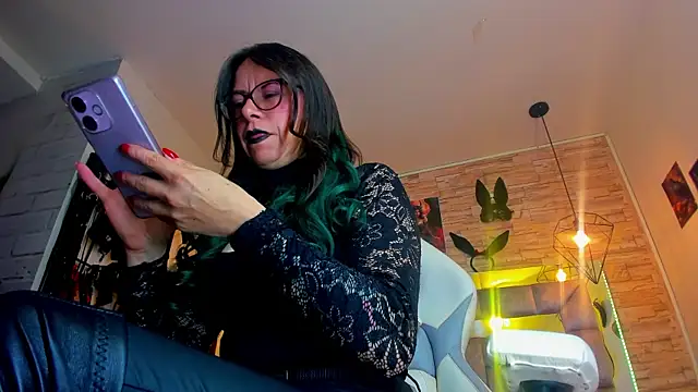 Evangelinejoness  online show from 04-07-26, 11:43