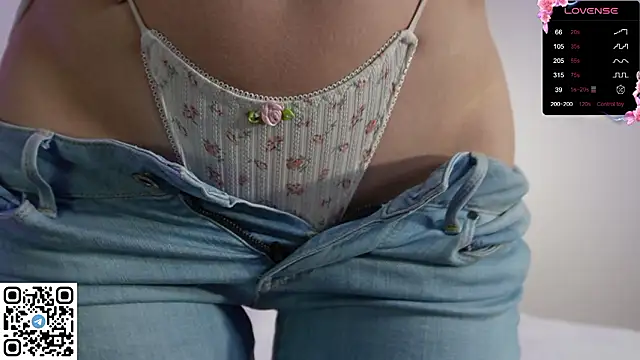 hotgirlfriend  online show from 03-16-26, 09:46