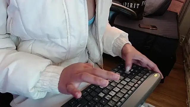  kita online show from 11-14-25, 03:11