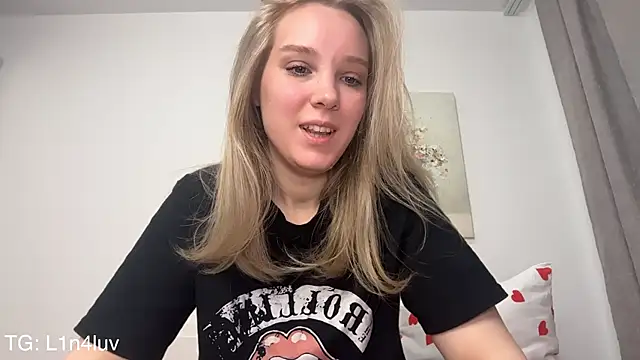 AIicaparkerc online show from 02-09-26, 02:59