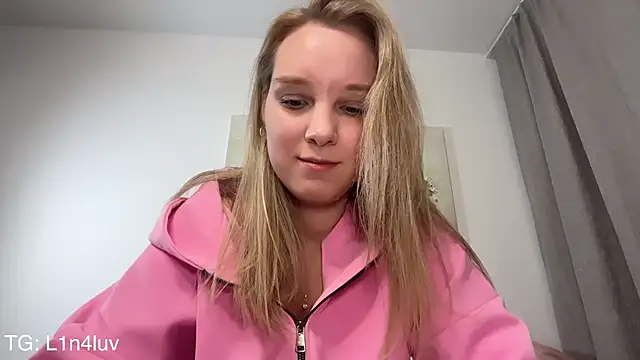 AIicaparkerc online show from 04-09-26, 04:56