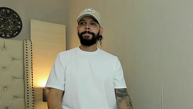 AlukardBig online show from 10-27-25, 06:23