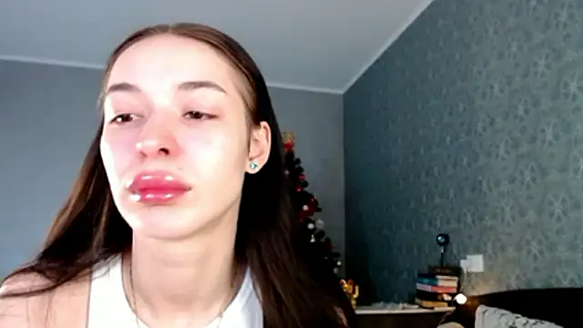 Daphne Darkthorn online show from 01-11-26, 04:39