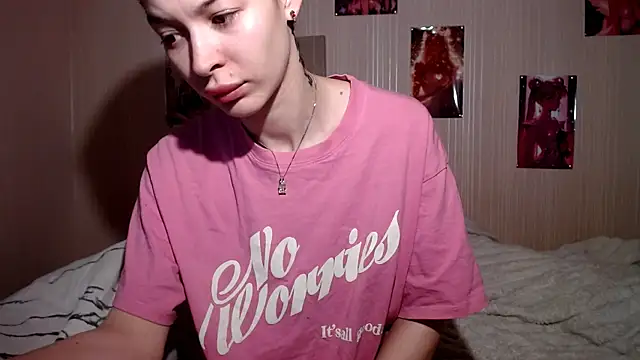 Daphne Darkthorn online show from 04-10-26, 08:30