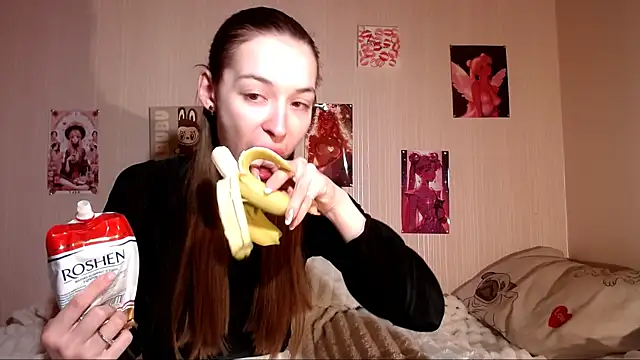 Daphne Darkthorn online show from 04-13-26, 07:52