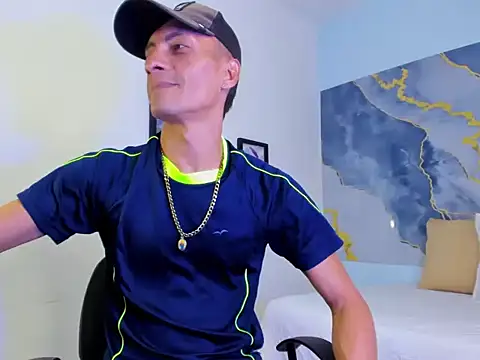 latin crissex online show from 10-23-25, 12:04