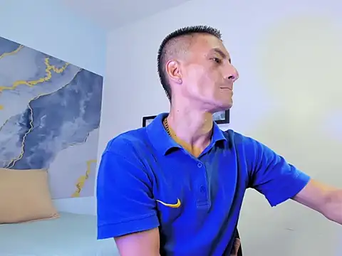 latin crissex online show from 11-21-25, 01:10