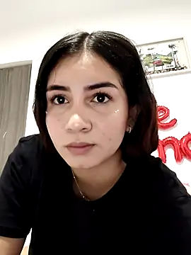 Snapshot of sophia_salazar18 chatting on 10-14-25, 09:59 sophia salazar18 online show from 10-14-25, 09:59