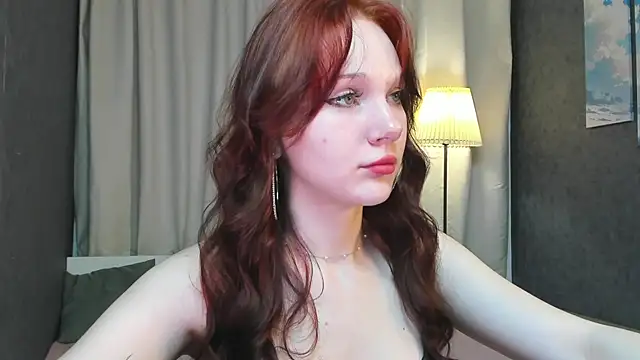 Snapshot of MargoViento chatting on 05-03-26, 08:26 MargoViento online show from 05-03-26, 08:26