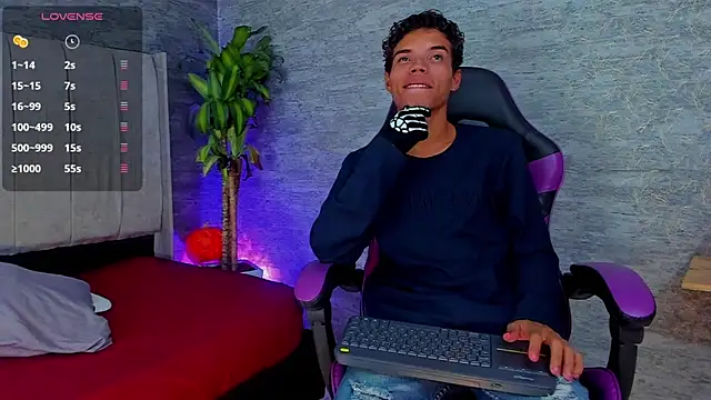 Snapshot of jhojan_foxxx_ chatting on 11-02-25, 11:23 jhojan foxxx online show from 11-02-25, 11:23