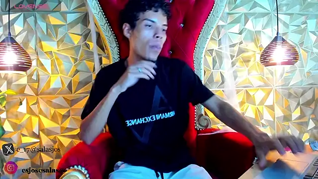 Snapshot of jhojan_foxxx_ chatting on 11-05-25, 06:35 jhojan foxxx online show from 11-05-25, 06:35