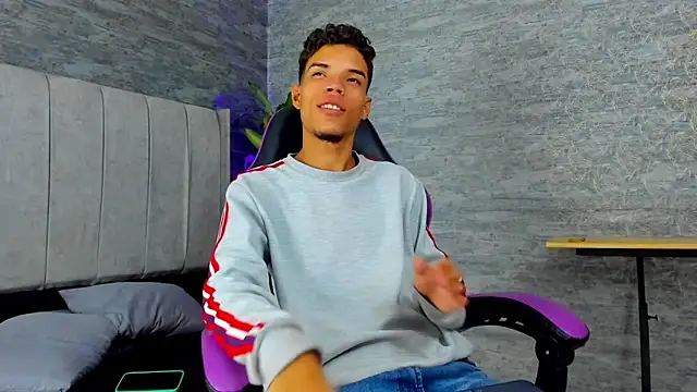 Snapshot of jhojan_foxxx_ chatting on 11-10-25, 09:03 jhojan foxxx online show from 11-10-25, 09:03