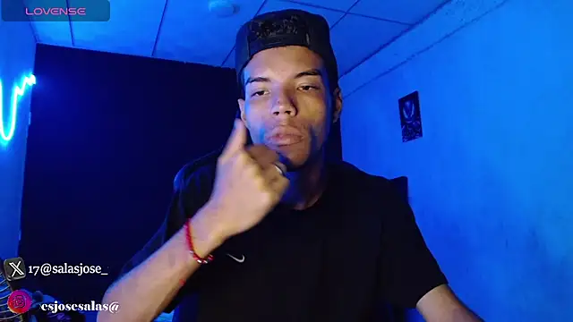 Snapshot of jhojan_foxxx_ chatting on 11-29-25, 08:34 jhojan foxxx online show from 11-29-25, 08:34