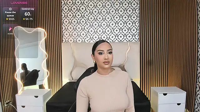 BEELLA TAY1 online show from 11-11-25, 02:17