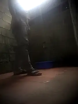 Snapshot of Dothanhthuan555 chatting on 12-19-25, 06:20 Dothanhthuan555 online show from 12-19-25, 06:20