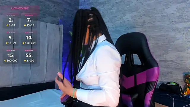 Snapshot of odett_rivas_ chatting on 10-22-25, 05:41 odett rivas online show from 10-22-25, 05:41