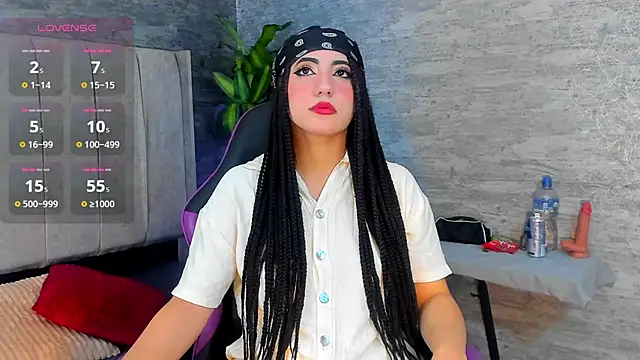 Snapshot of odett_rivas_ chatting on 10-25-25, 01:57 odett rivas online show from 10-25-25, 01:57