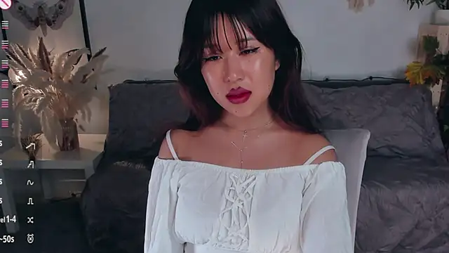 Erika Kim online show from 07-20-26, 10:39