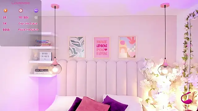 Snapshot of Isabella__gonzalez_ chatting on 11-14-25, 03:27 Isabella gonzalez online show from 11-14-25, 03:27