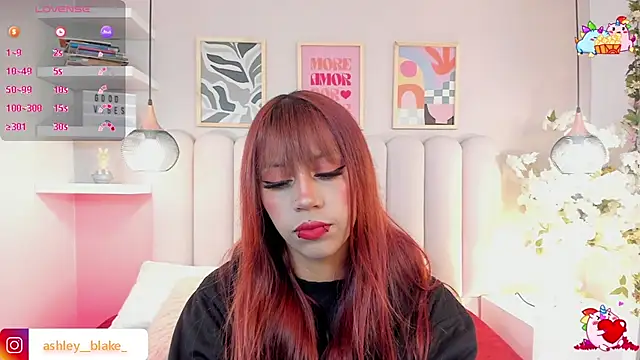 Snapshot of Isabella__gonzalez_ chatting on 01-07-26, 03:31 Isabella gonzalez online show from 01-07-26, 03:31