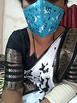 Snapshot of Best_Kannada_Couple chatting on 10-20-25, 05:13 Best Kannada Couple online show from 10-20-25, 05:13