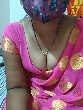 Snapshot of Best_Kannada_Couple chatting on 11-06-25, 07:15 Best Kannada Couple online show from 11-06-25, 07:15