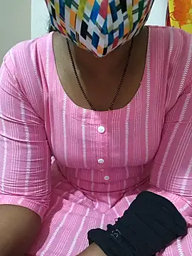 Snapshot of Best_Kannada_Couple chatting on 11-07-25, 05:35 Best Kannada Couple online show from 11-07-25, 05:35