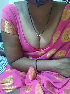 Snapshot of Best_Kannada_Couple chatting on 11-08-25, 05:12 Best Kannada Couple online show from 11-08-25, 05:12