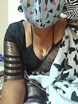 Snapshot of Best_Kannada_Couple chatting on 12-17-25, 05:41 Best Kannada Couple online show from 12-17-25, 05:41