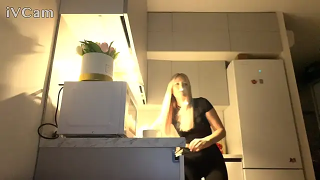 Snapshot of Biryanna chatting on 02-17-26, 09:54 Biryanna online show from 02-17-26, 09:54