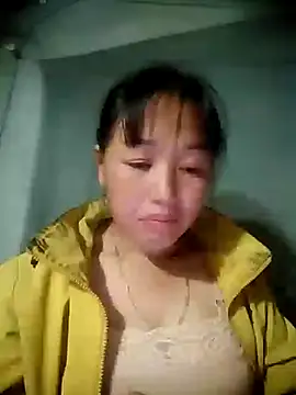 Snapshot of Yanmey chatting on 11-25-25, 11:10 Yanmey online show from 11-25-25, 11:10