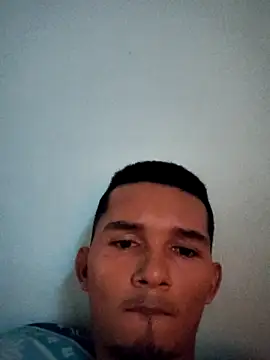 Snapshot of Rayangiss chatting on 11-21-25, 10:30 Rayangiss online show from 11-21-25, 10:30