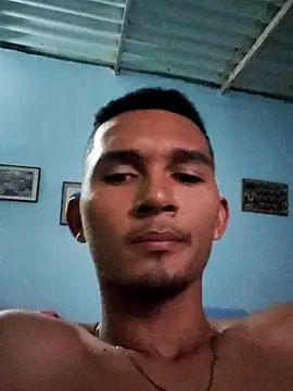 Snapshot of Rayangiss chatting on 12-22-25, 03:58 Rayangiss online show from 12-22-25, 03:58