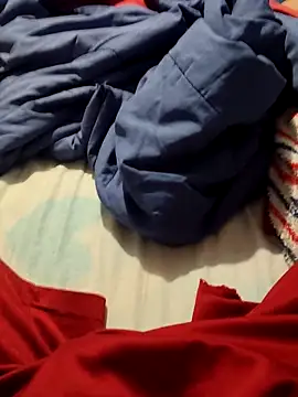 Snapshot of Rayangiss chatting on 02-09-26, 04:11 Rayangiss online show from 02-09-26, 04:11