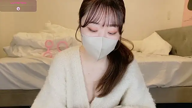 yura ra ra online show from 05-13-26, 01:08
