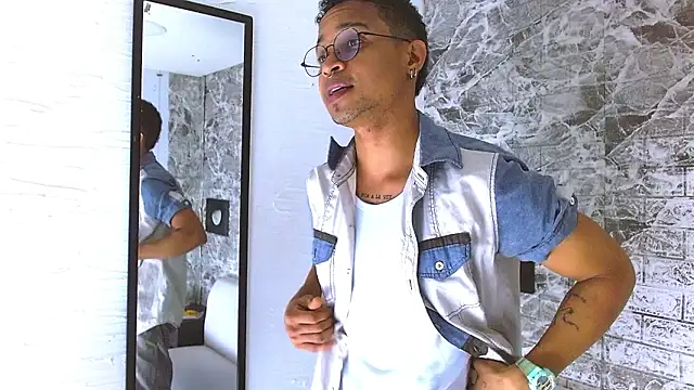 Jayden Morris online show from 02-10-26, 07:40