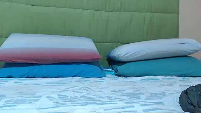 Monellaxx online show from 04-01-26, 12:17