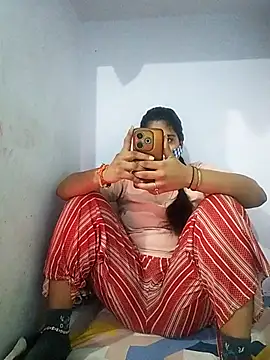 PG girl 12th online show from 01-12-26, 07:46